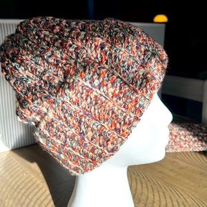 Handmade Crocheted Womens/Girls Beanie and Key Hole Neck Scarf  NEW